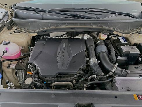 Used 2024 Hyundai Santa Cruz Limited image 33