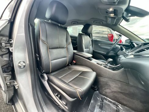 Used 2018 Chevrolet Impala Premier image 27