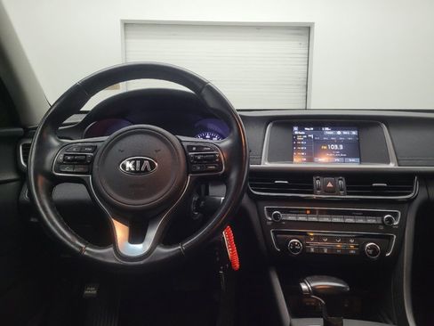 Used 2018 Kia Optima S FWD image 22