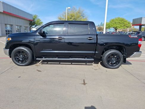 Used 2021 Toyota Tundra SR5 w/ SR5 Upgrade Package image 3
