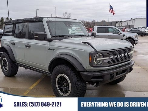 Certified 2022 Ford Bronco Badlands w/ Sasquatch Package image 1