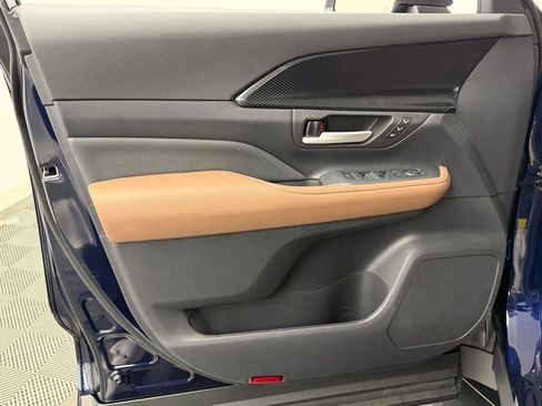 New 2026 Toyota Grand Highlander AWD Hybrid image 16