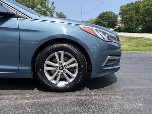 Used 2015 Hyundai Sonata SE image 9