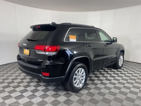Certified 2021 Jeep Grand Cherokee Laredo X AWD/4WD image 5