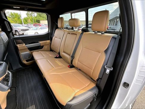 Used 2024 Ford F250 Lariat w/ Sport Appearance Package AWD/4WD image 6