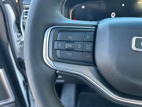 Used 2024 Jeep Wagoneer Series II image 34