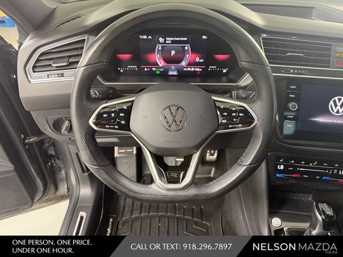 Used 2024 Volkswagen Tiguan SE R-Line AWD/4WD image 22