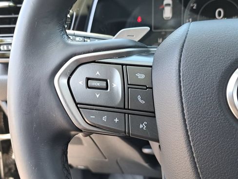 Used 2024 Lexus NX 250 FWD image 18