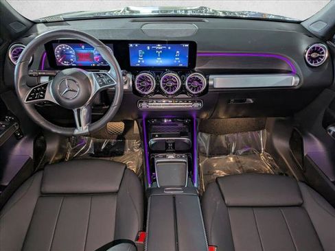 Certified 2025 Mercedes-Benz GLB 250 image 17