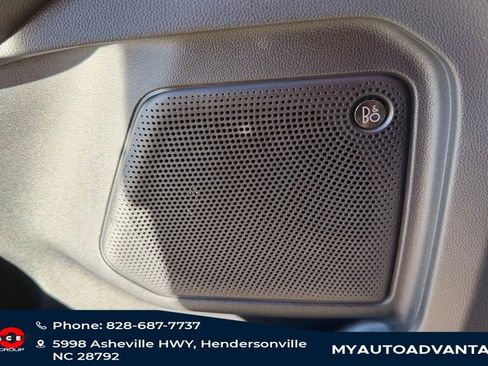 Used 2022 Ford Escape Titanium w/ Titanium Premium Package image 12