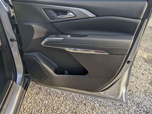 New 2026 Chevrolet Traverse LT w/ Midnight/Sport Edition image 37