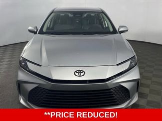 Used 2025 Toyota Camry LE w/ Convenience Package FWD video 2