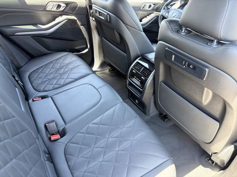Used 2023 BMW X5 sDrive40i RWD image 15