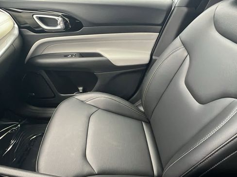 New 2026 Jeep Compass Limited image 12