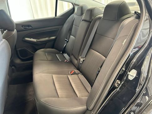 Used 2025 Nissan Altima 2.5 SV FWD image 18