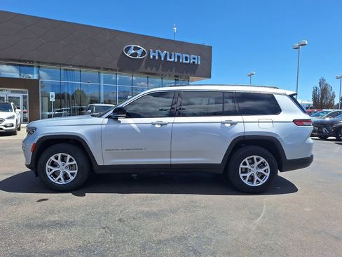 Used 2021 Jeep Grand Cherokee L Limited AWD/4WD image 6
