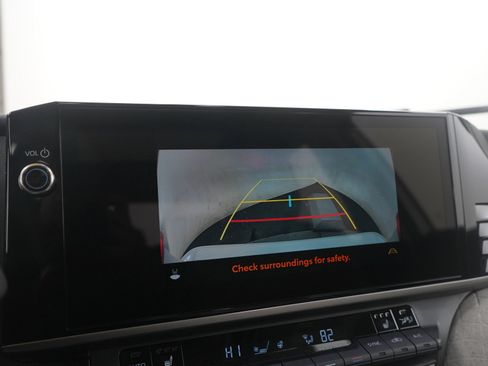 Used 2026 Toyota Camry XLE image 25