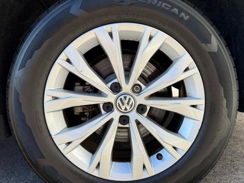 Used 2019 Volkswagen Tiguan S w/ Driver Assistance Package image 21