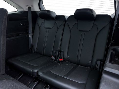 Used 2022 Kia Sorento S w/ Panoramic Sunroof Package image 38