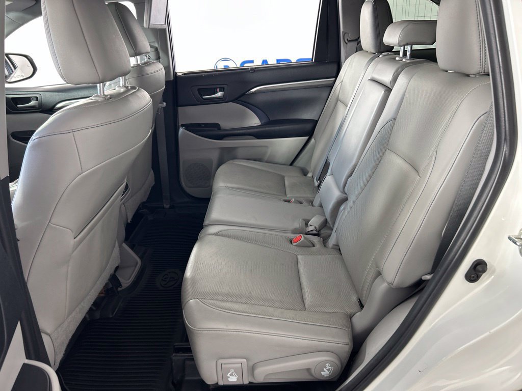 Used 2019 Toyota Highlander Limited AWD/4WD image 28