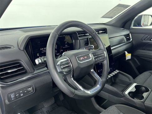 Used 2025 GMC Terrain Elevation image 36