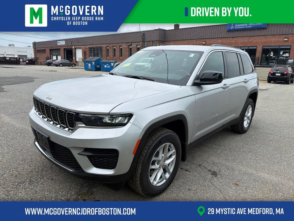 New 2026 Jeep Grand Cherokee Laredo X AWD/4WD image 1