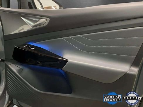 Used 2024 Volkswagen ID.4 S image 79