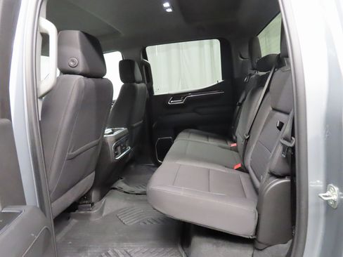 Used 2025 GMC Sierra 1500 Elevation image 10