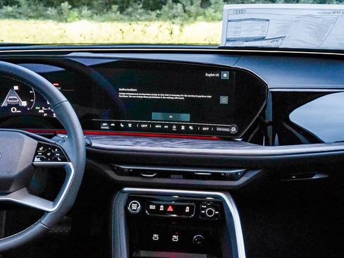 New 2025 Audi Q5 Premium Plus image 13