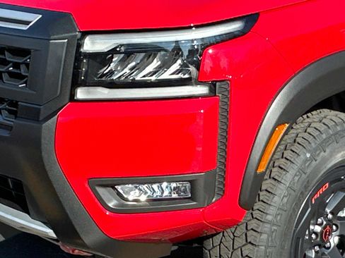 New 2026 Nissan Frontier PRO-4X w/ Pro Premium Package image 8
