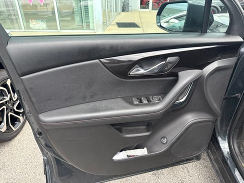 Used 2019 Chevrolet Blazer RS w/ LPO, Floor Liner Package FWD image 10