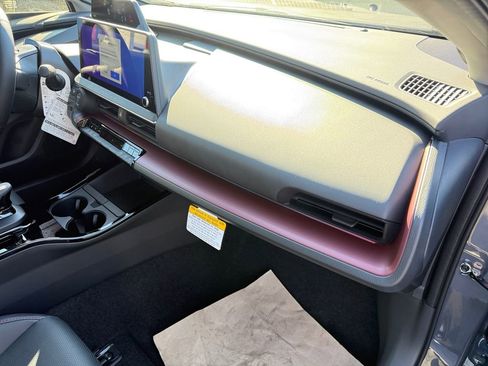 New 2026 Toyota Prius Plug-In Hybrid image 17