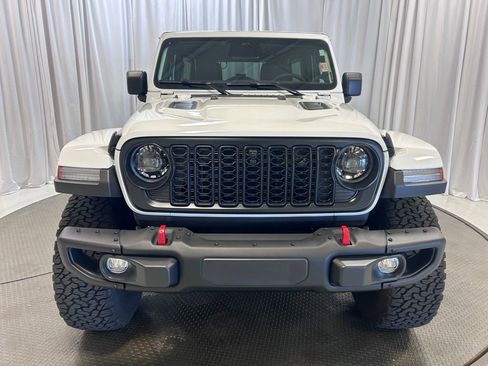 Used 2026 Jeep Wrangler Unlimited Rubicon AWD/4WD image 24