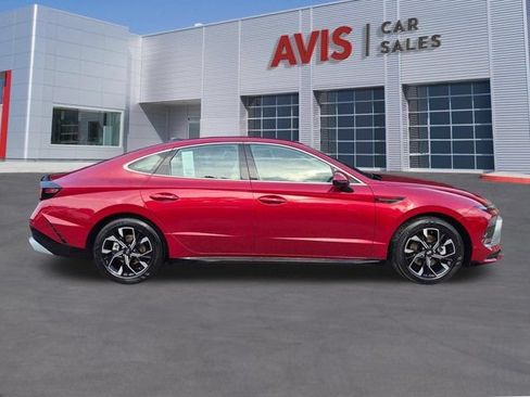 Used 2025 Hyundai Sonata SEL FWD image 5