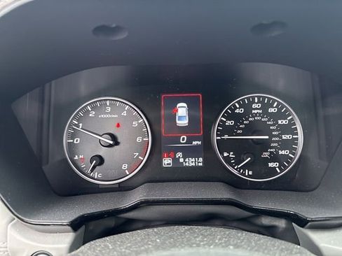 Used 2023 Subaru Legacy Premium image 10