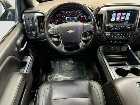 Used 2018 Chevrolet Silverado 1500 LTZ Z71 w/ LTZ Plus Package AWD/4WD image 23