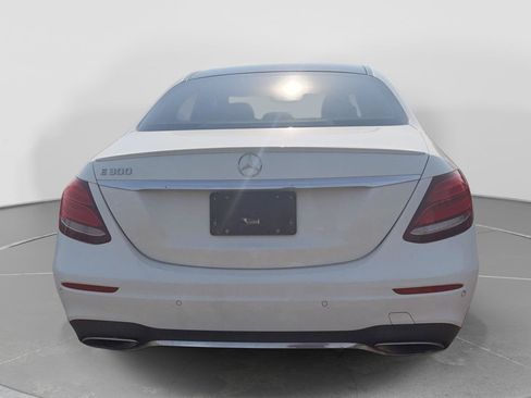 Used 2019 Mercedes-Benz E 300 image 4