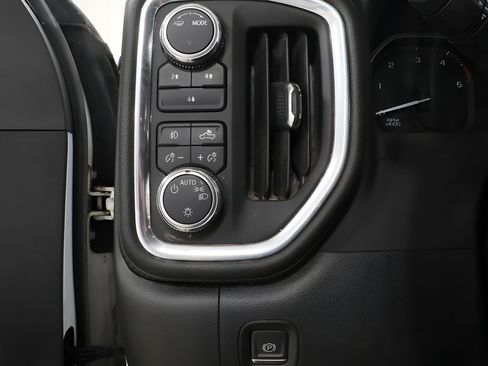 Used 2023 GMC Sierra 2500 SLE w/ SLE Convenience Package AWD/4WD image 18