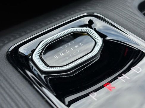 New 2026 Jeep Cherokee Limited AWD/4WD image 35