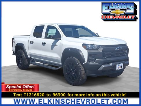 New 2026 Chevrolet Colorado Trail Boss AWD/4WD image 1