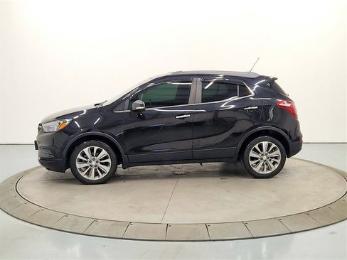 Used 2019 Buick Encore Preferred image 4