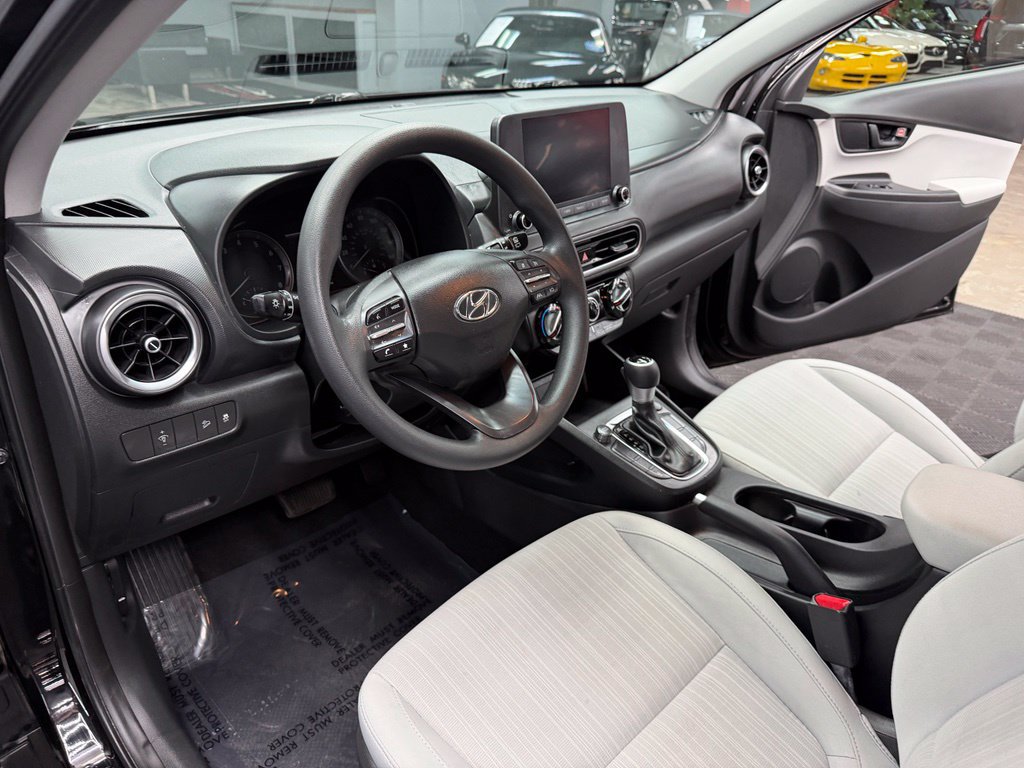 Used 2022 Hyundai Kona SEL w/ Cargo Package FWD image 35