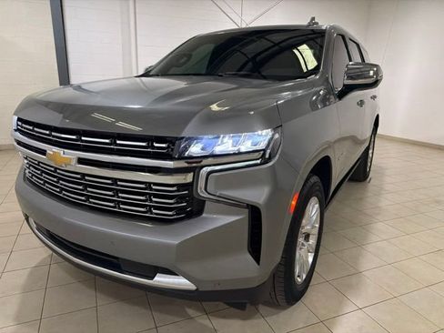 Used 2023 Chevrolet Tahoe Premier AWD/4WD image 2