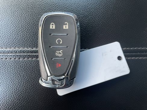 Used 2023 Chevrolet Malibu LT image 30