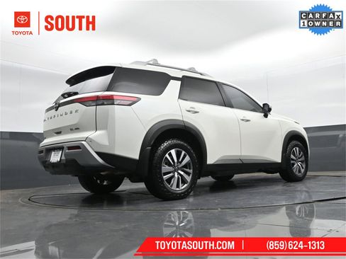 Used 2023 Nissan Pathfinder SL image 33