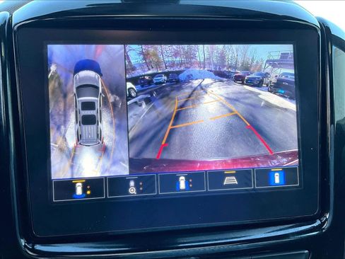 Used 2023 Chevrolet Traverse LT w/ LT Premium Package AWD/4WD image 20