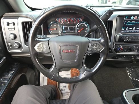 Used 2018 GMC Sierra 1500 SLE image 49