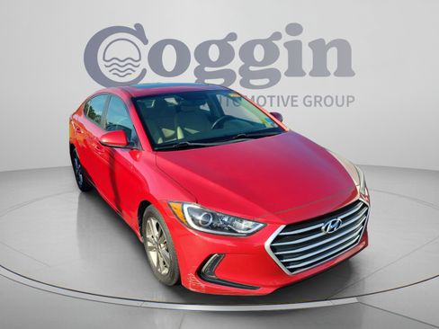 Used 2018 Hyundai Elantra Value Edition w/ Cargo Package FWD image 7