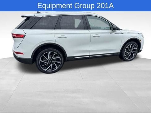 Used 2023 Lincoln Corsair Reserve w/ Equipment Group 201A AWD/4WD image 3