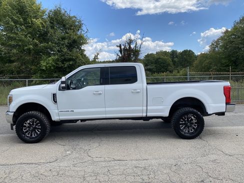 Used 2019 Ford F250 Lariat image 5
